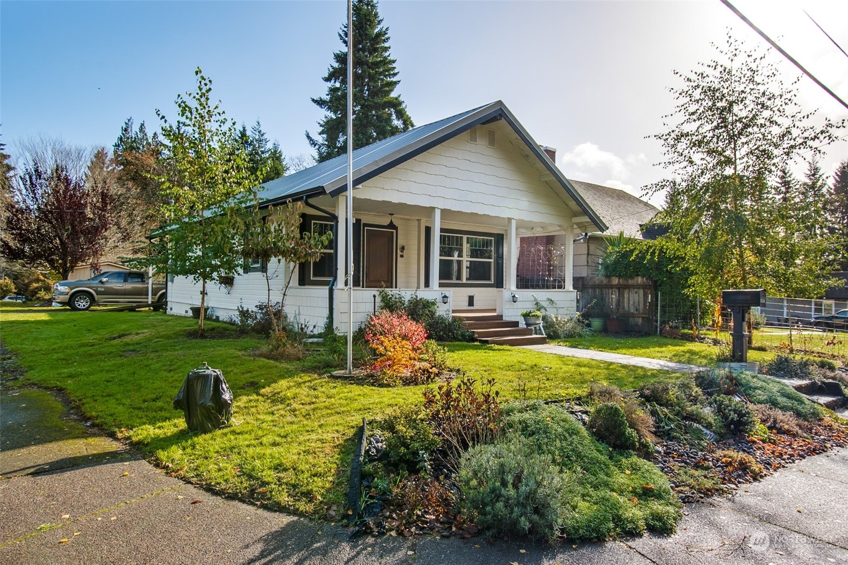 Property Photo:  524 N Church Street  WA 98563 