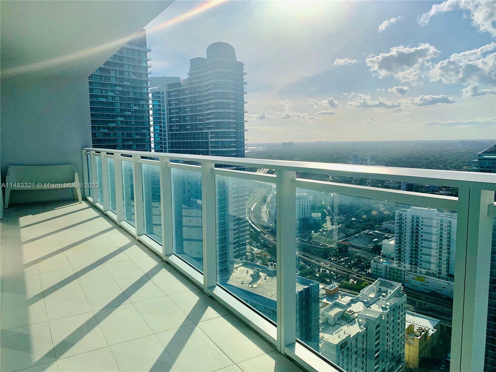 Property Photo:  1080 Brickell Ave 4009  FL 33131 