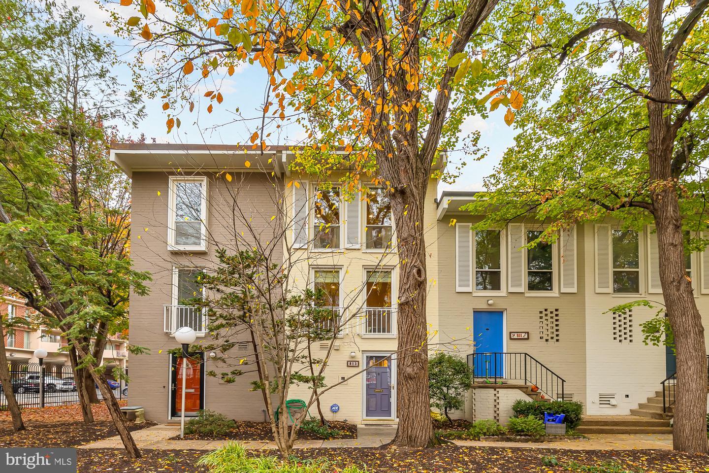 813 Delaware Avenue SW 229  Washington DC 20024 photo