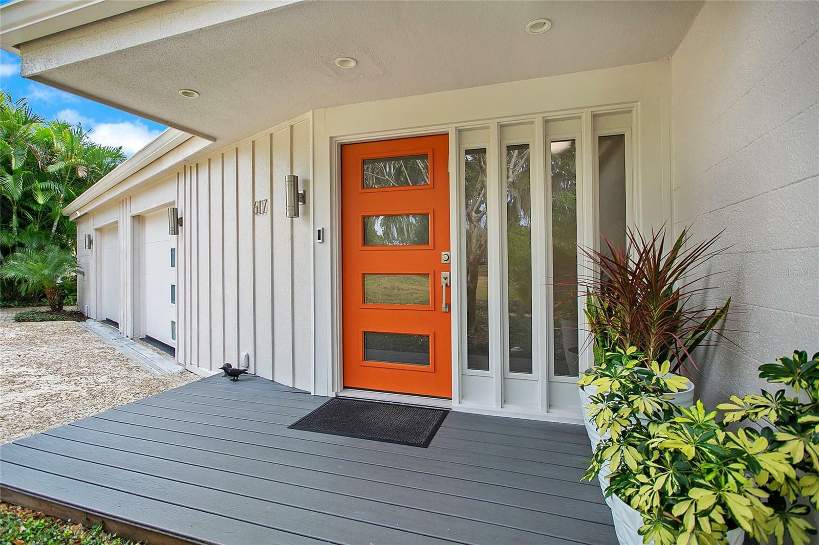 Property Photo:  617 S Phelps Avenue  FL 32789 