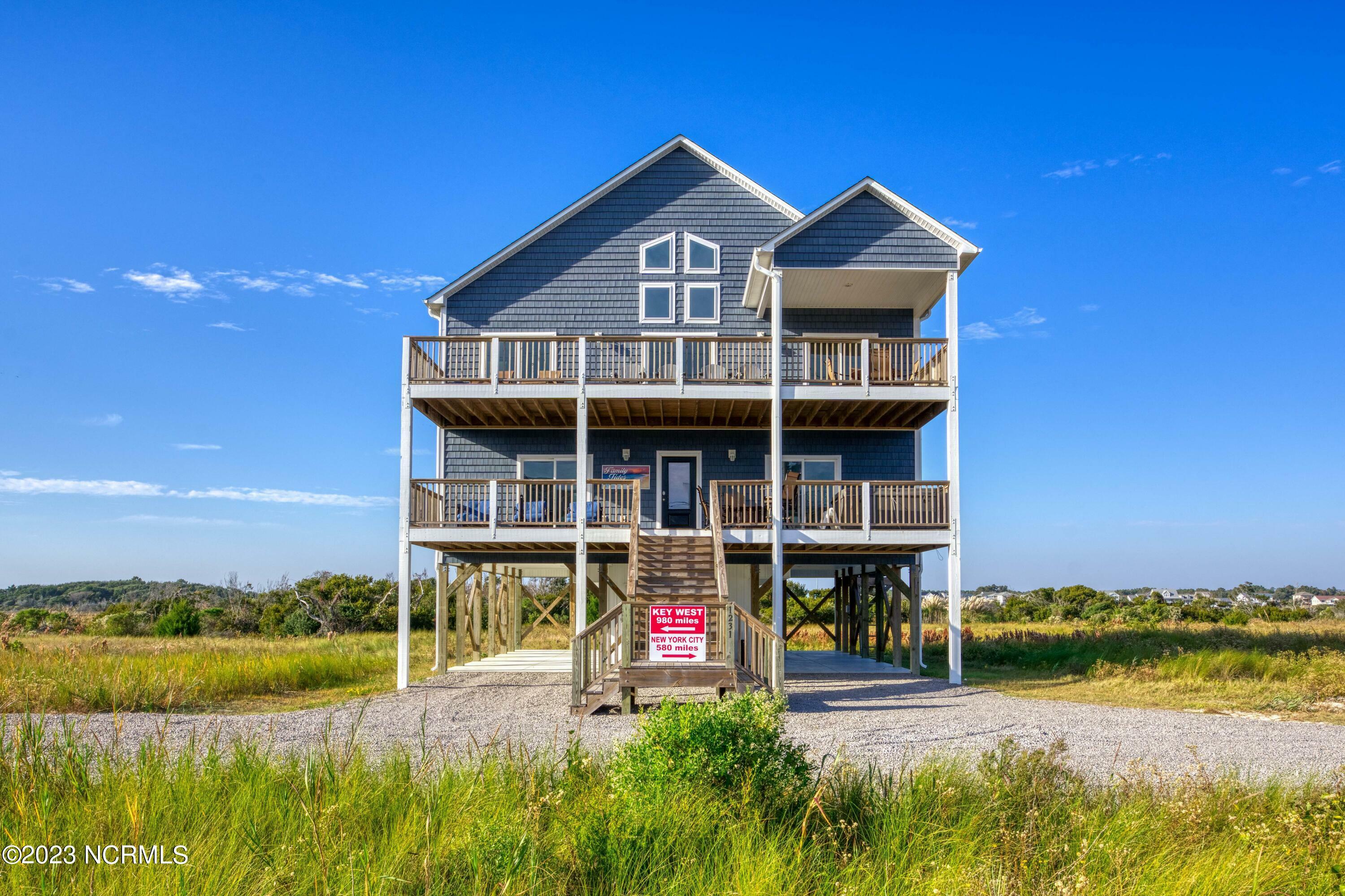 Property Photo:  1231 New River Inlet Road  NC 28460 