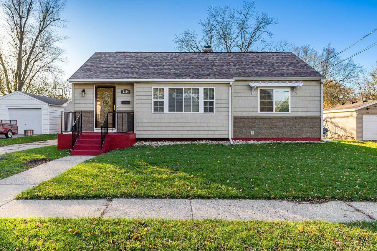 Property Photo:  1226 Johnson Street  WI 53511 