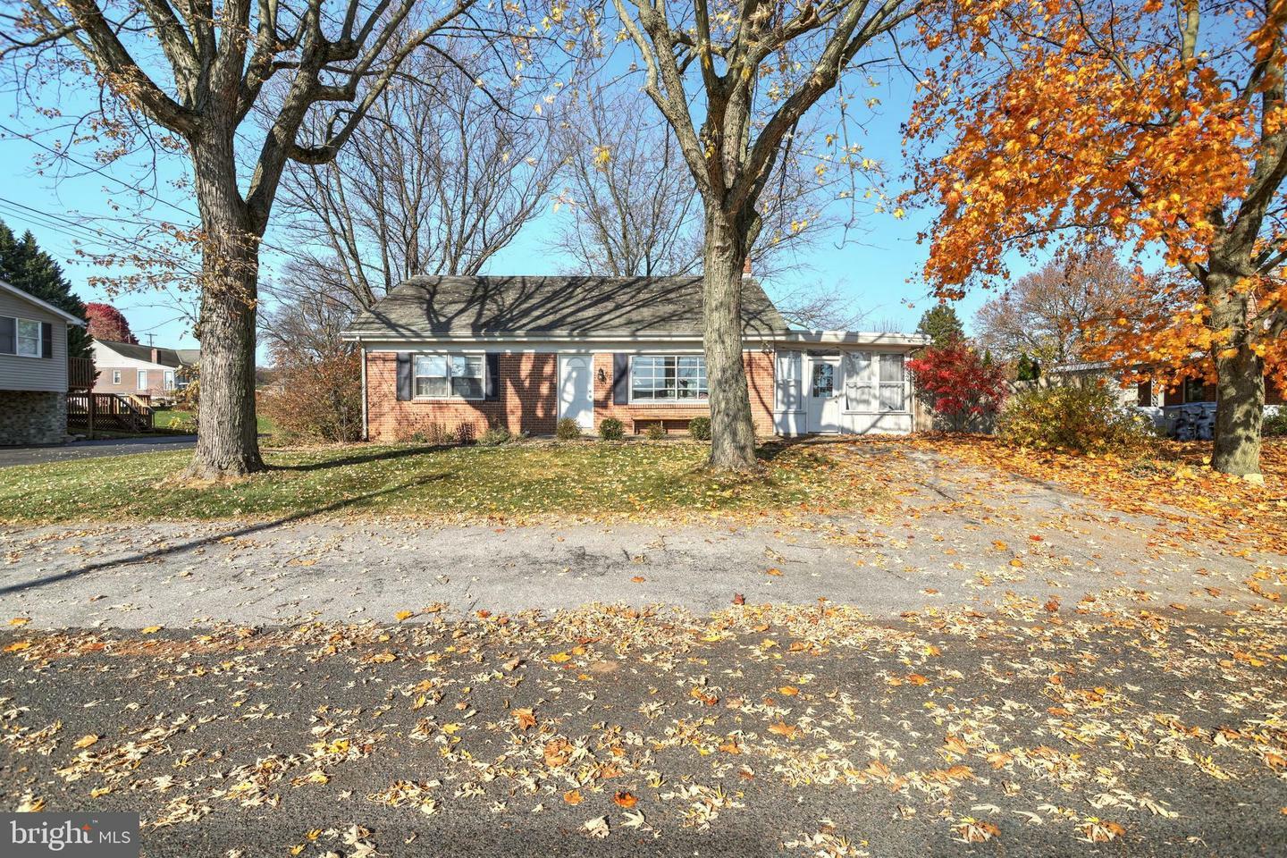 Property Photo:  55 Clearview Lane  PA 17307 