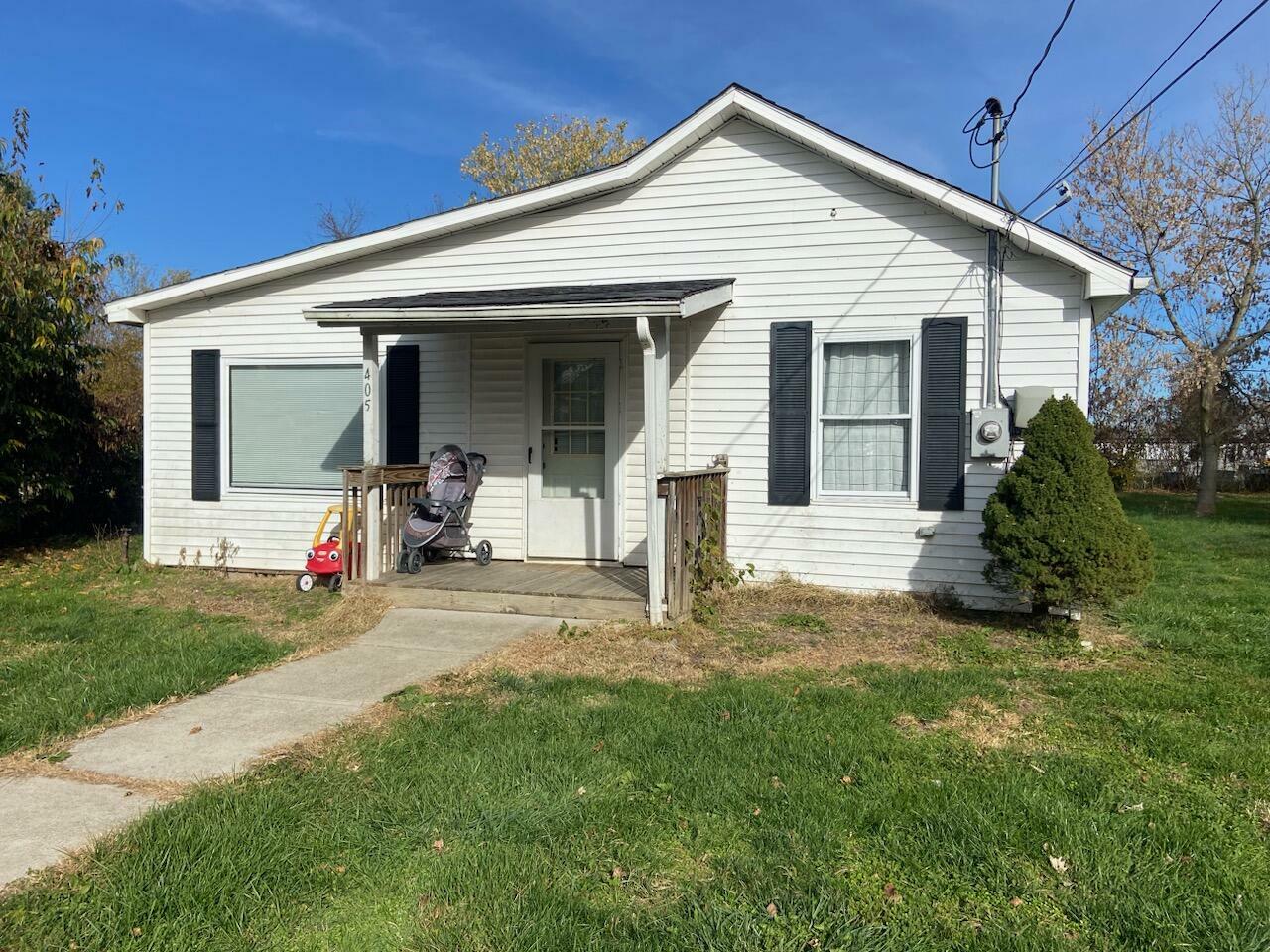 Property Photo:  405 1st Street  KY 41095 