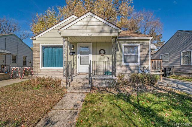 Property Photo:  1761  Moorhouse Street  MI 48220 