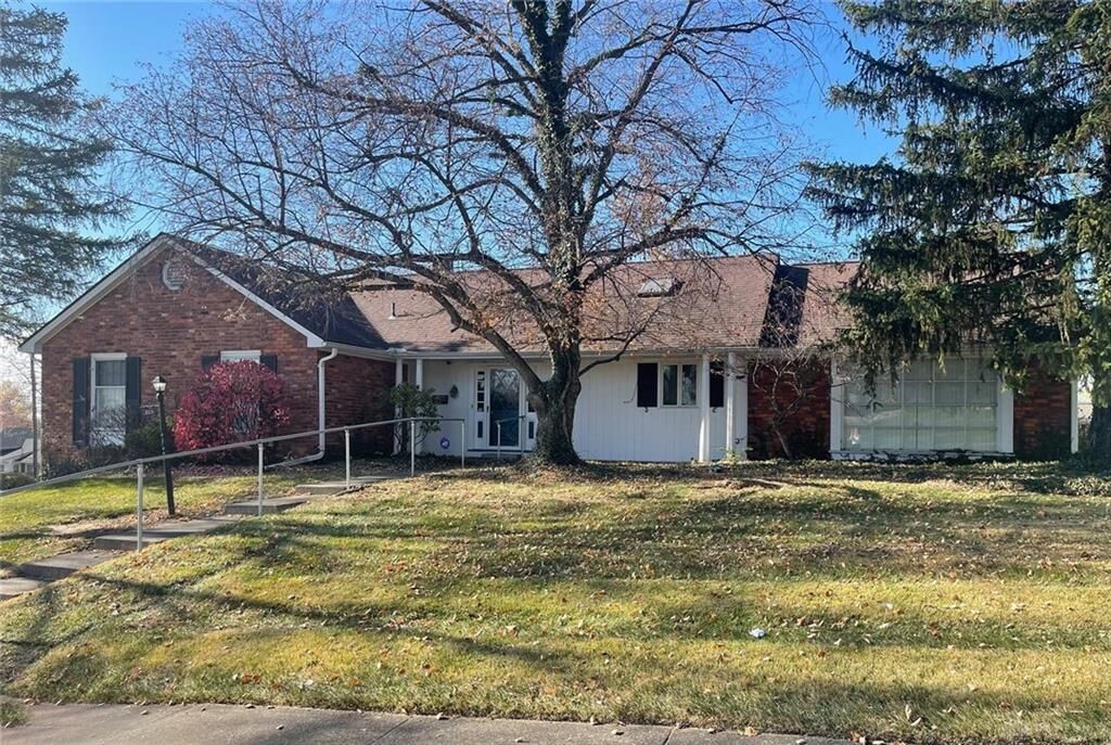 Property Photo: 306 Eastline Drive OH 45044