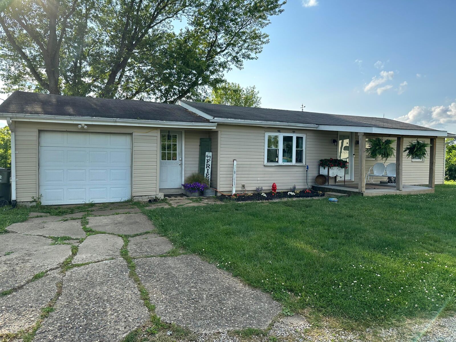 Property Photo:  4005 Pinecrest Drive  OH 43701 