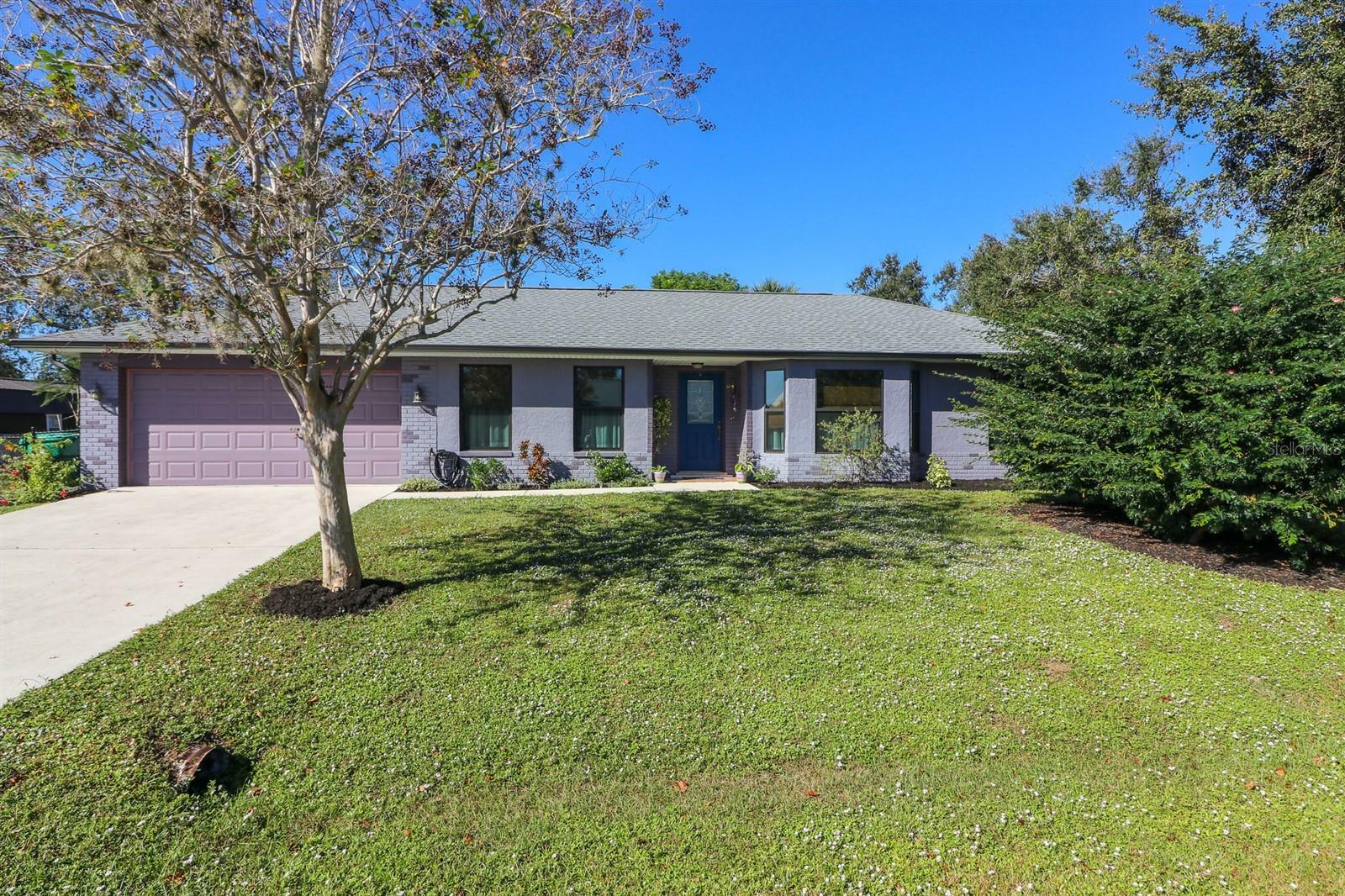 Property Photo:  1097 Strasburg Drive  FL 33952 