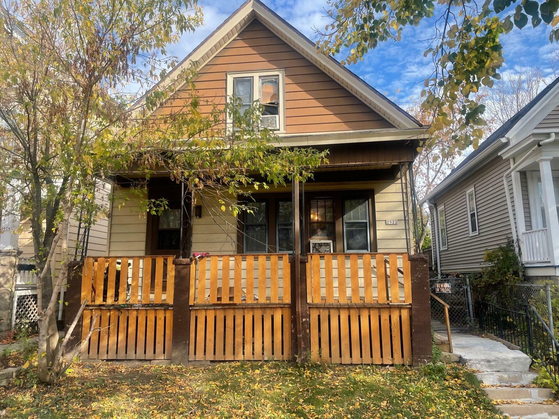 Property Photo:  2522 N Weil St  WI 53212 