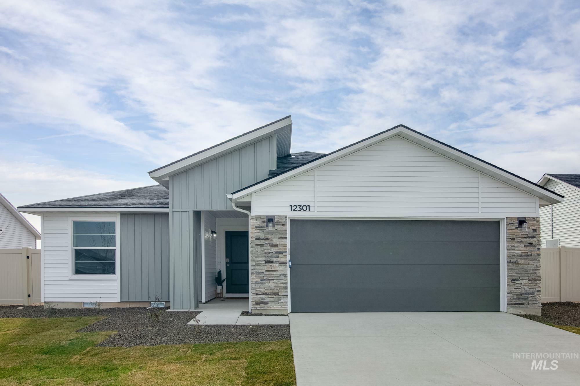 Property Photo: 12301 Amorica St ID 83607