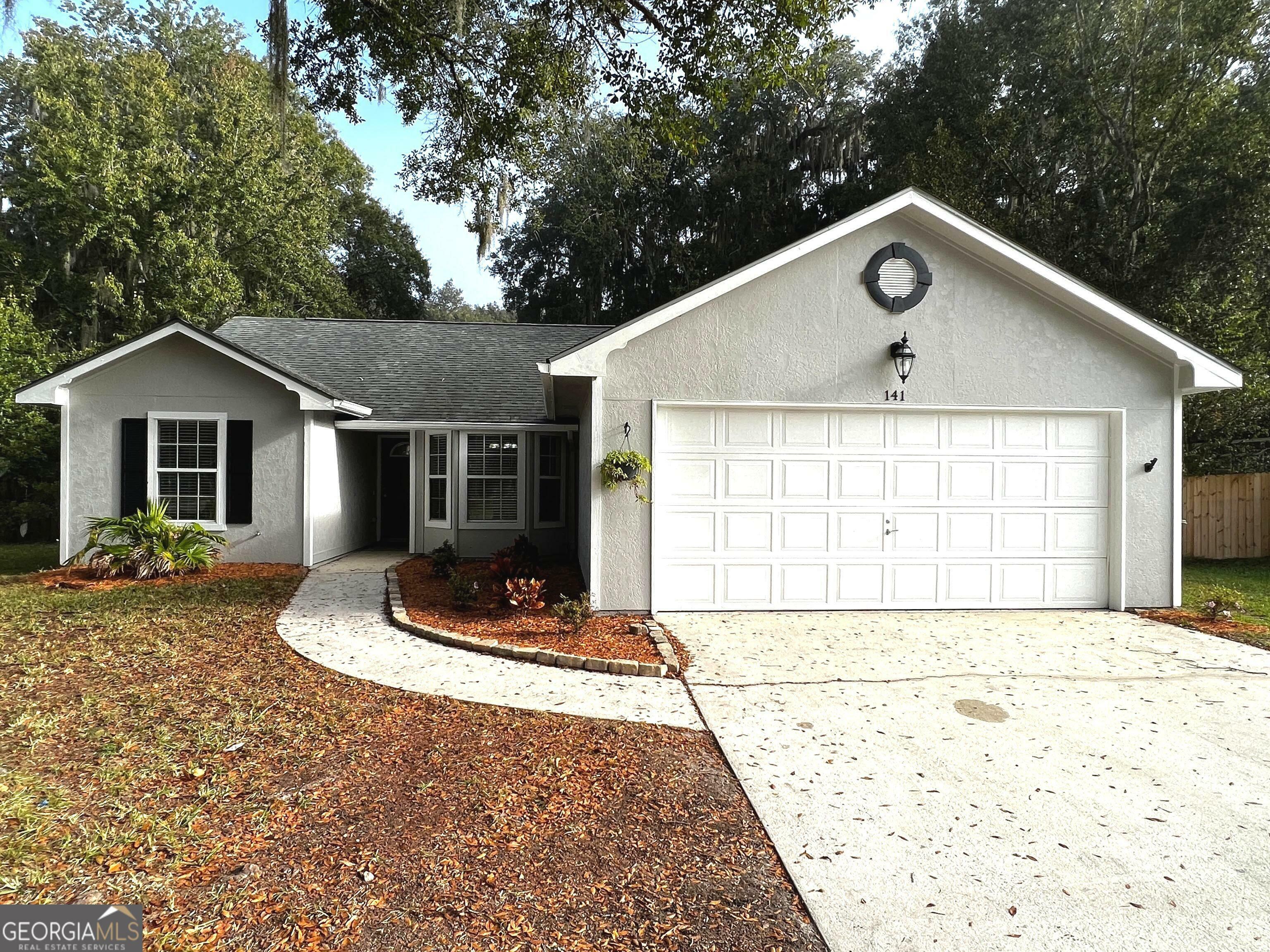 Property Photo: 141 Lakeside Drive GA 31548