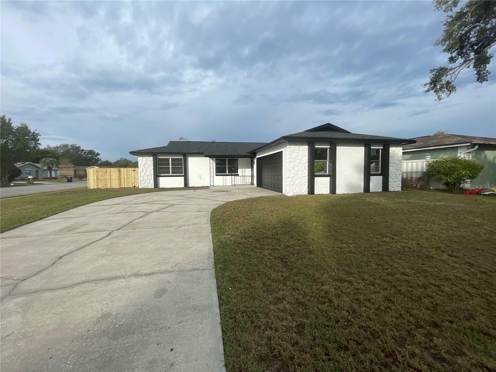 Property Photo:  7605 Ceres Drive  FL 32822 