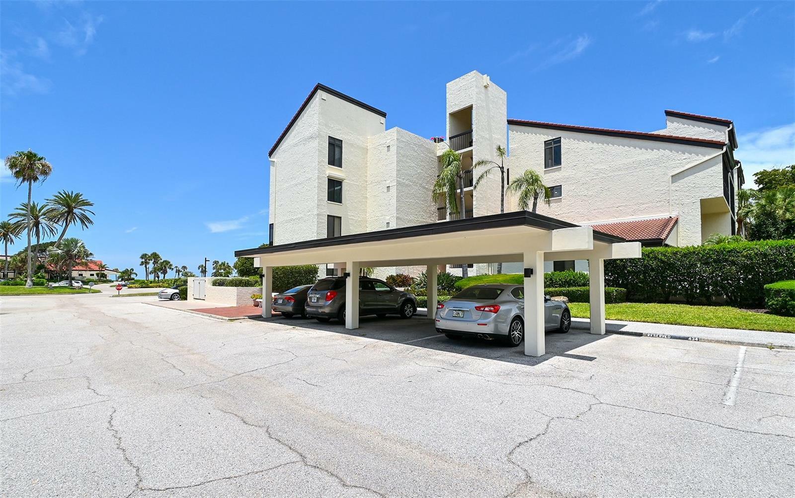 Property Photo:  1955 Gulf Of Mexico Drive G6-306  FL 34228 