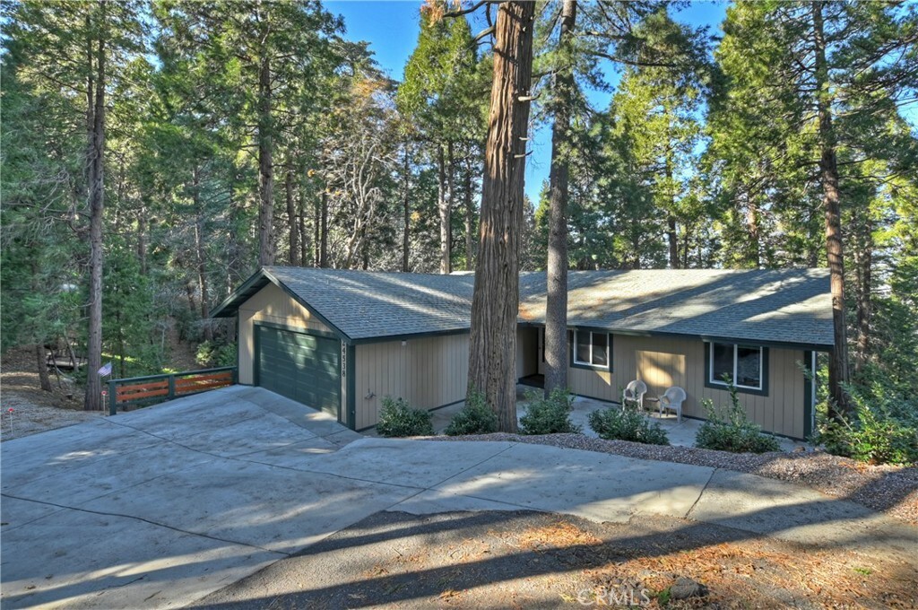 Property Photo:  24538 Crest Forest Drive  CA 92325 