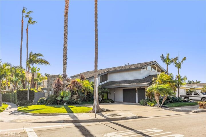 Property Photo:  3942 Finisterre Drive  CA 92649