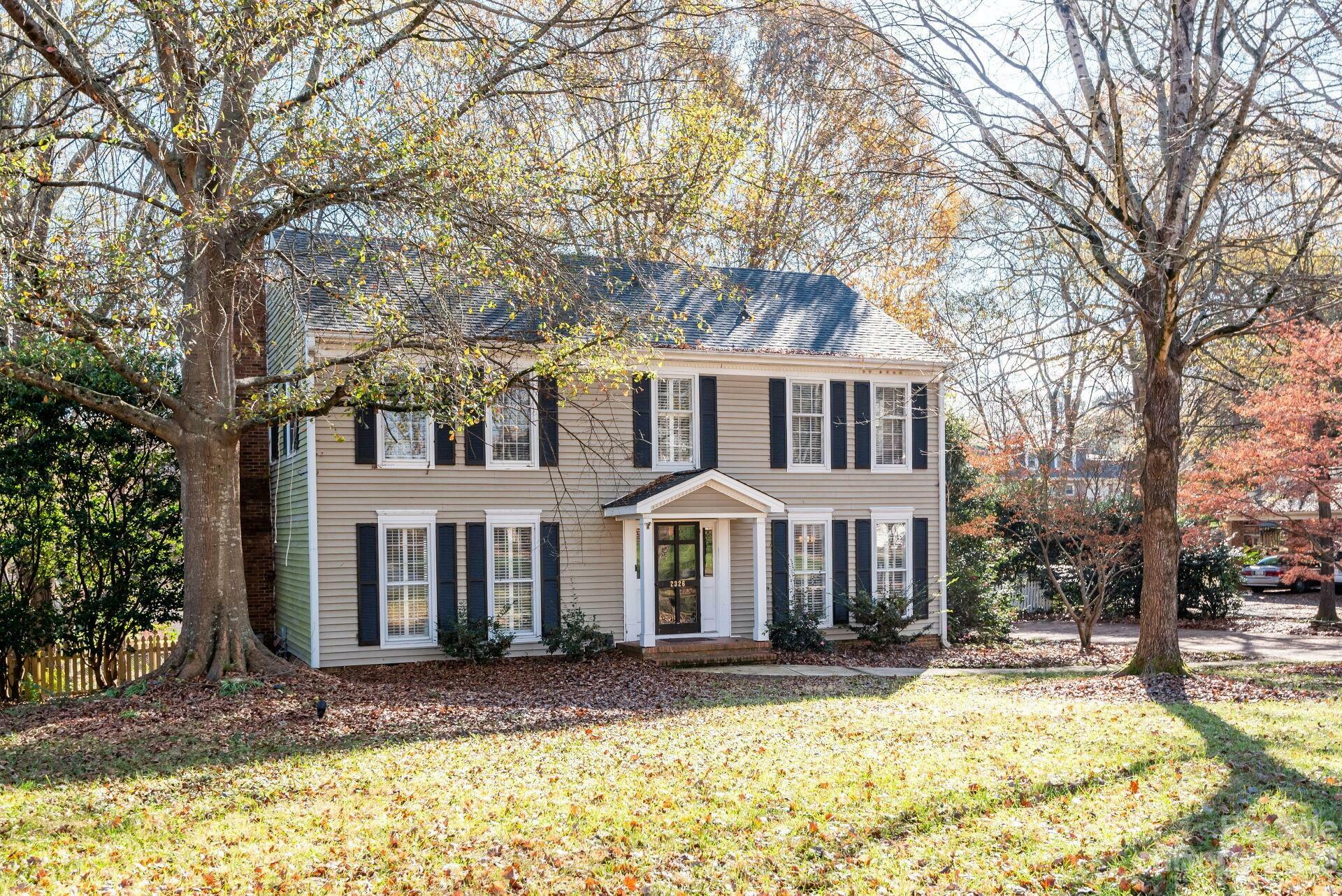 Property Photo: 2326 Ainsdale Road NC 28226
