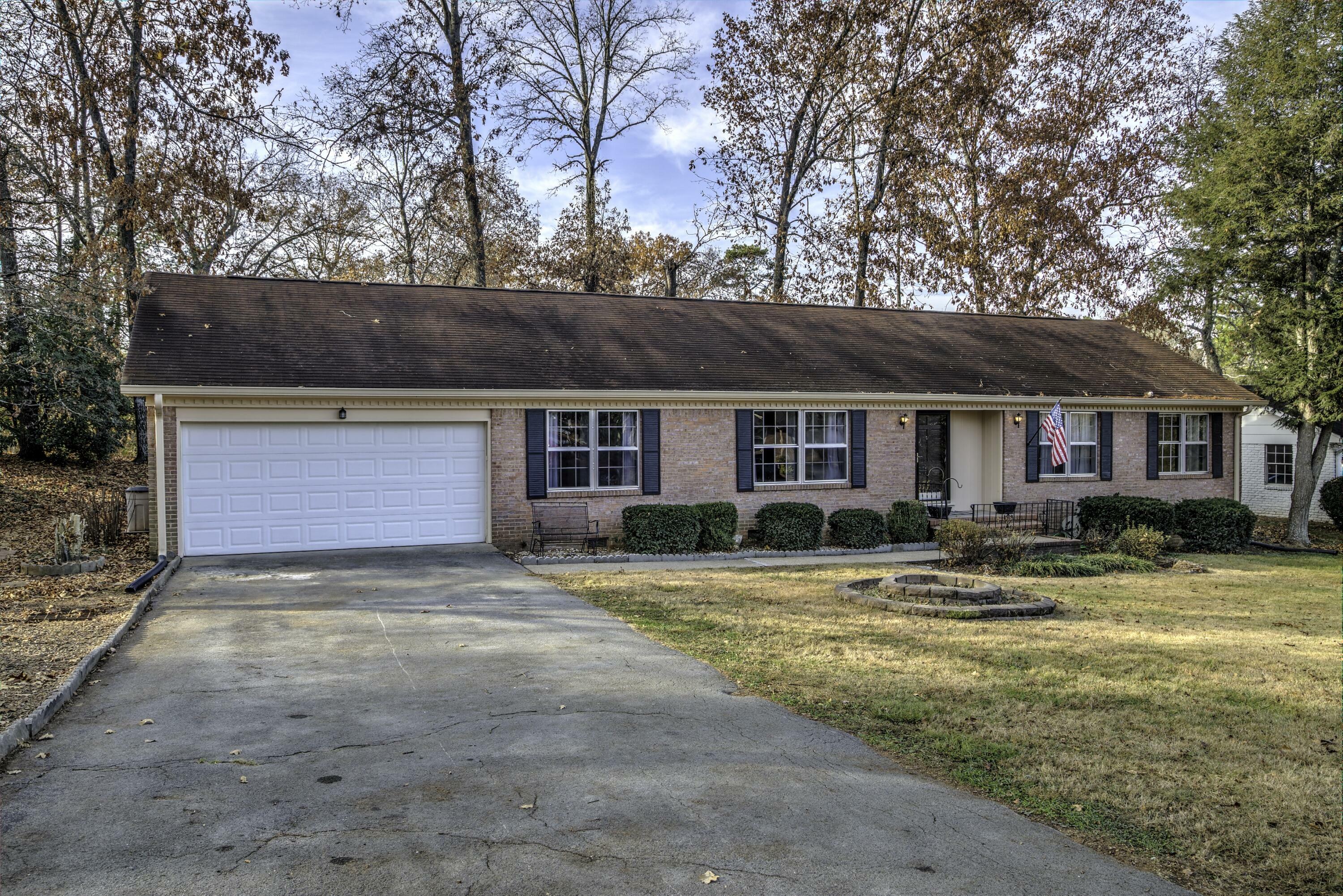 Property Photo:  7004 Genoa Dr  TN 37421 