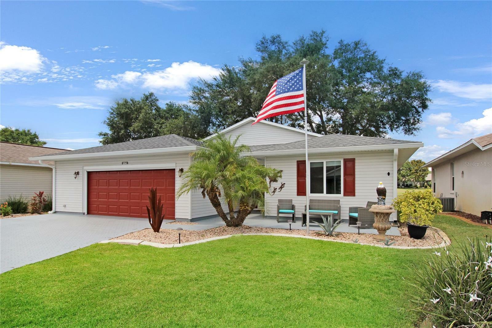 Property Photo:  32841 Timberwood Drive  FL 34748 