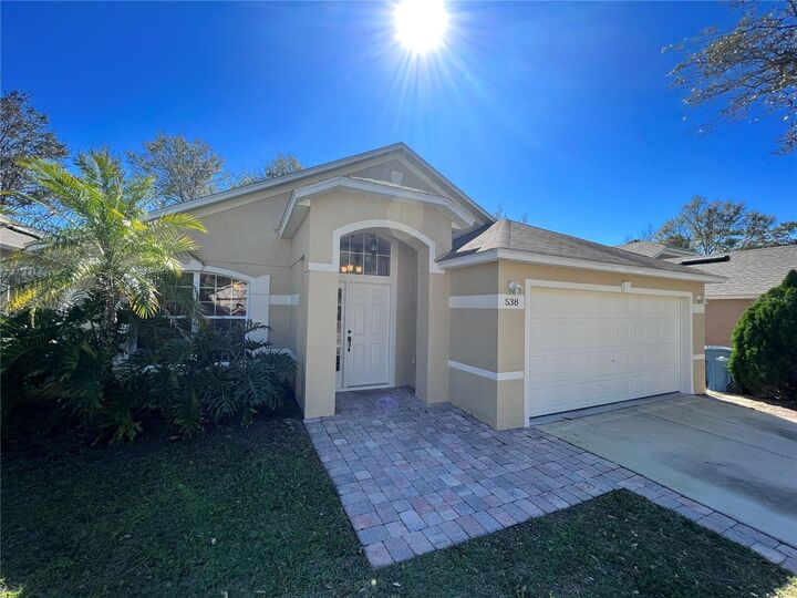 Property Photo: 538 Swan Range Road FL 32763