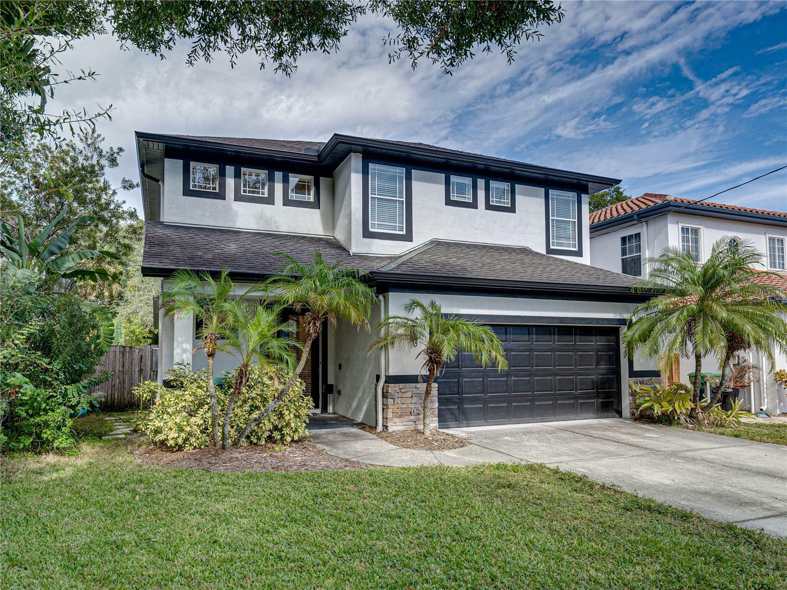 Property Photo:  3005 W Leila Avenue  FL 33611 