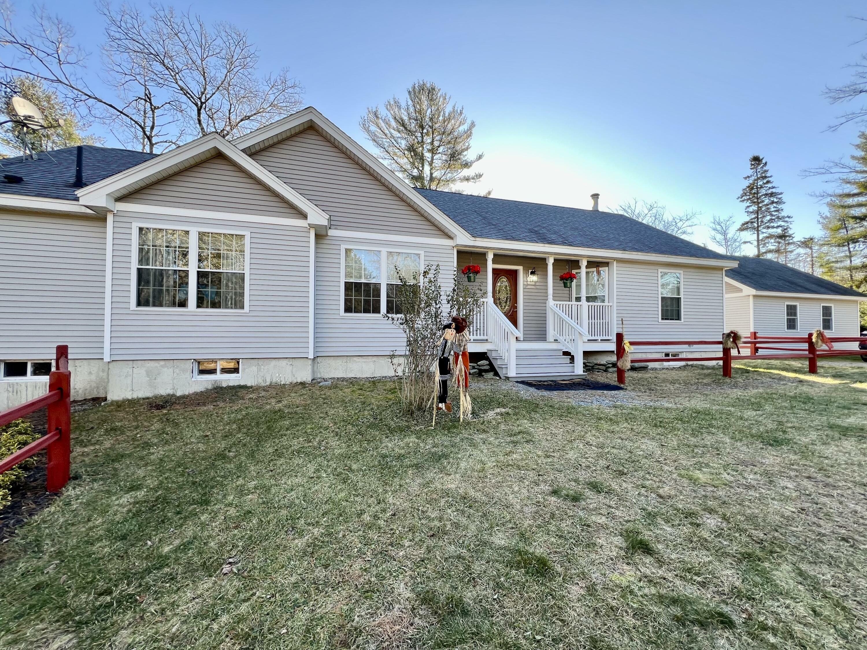 Property Photo:  25 Kennel Brook Drive  ME 04605 