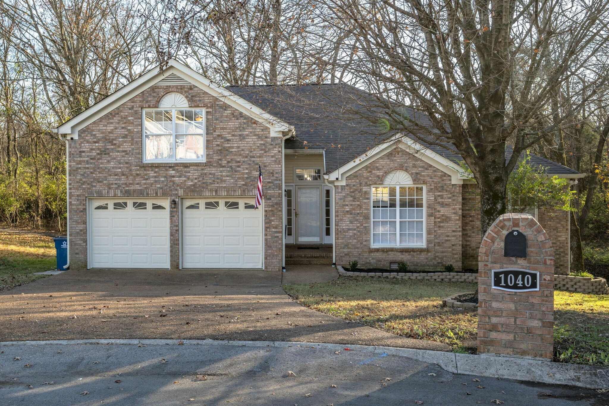 Property Photo:  1040 Tonyawood Dr  TN 37138 