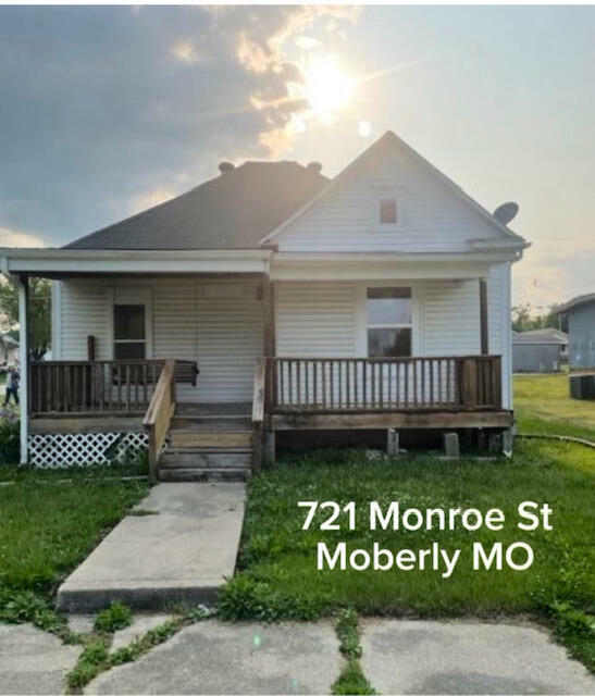 721 Monroe Ave  Moberly MO 65270 photo