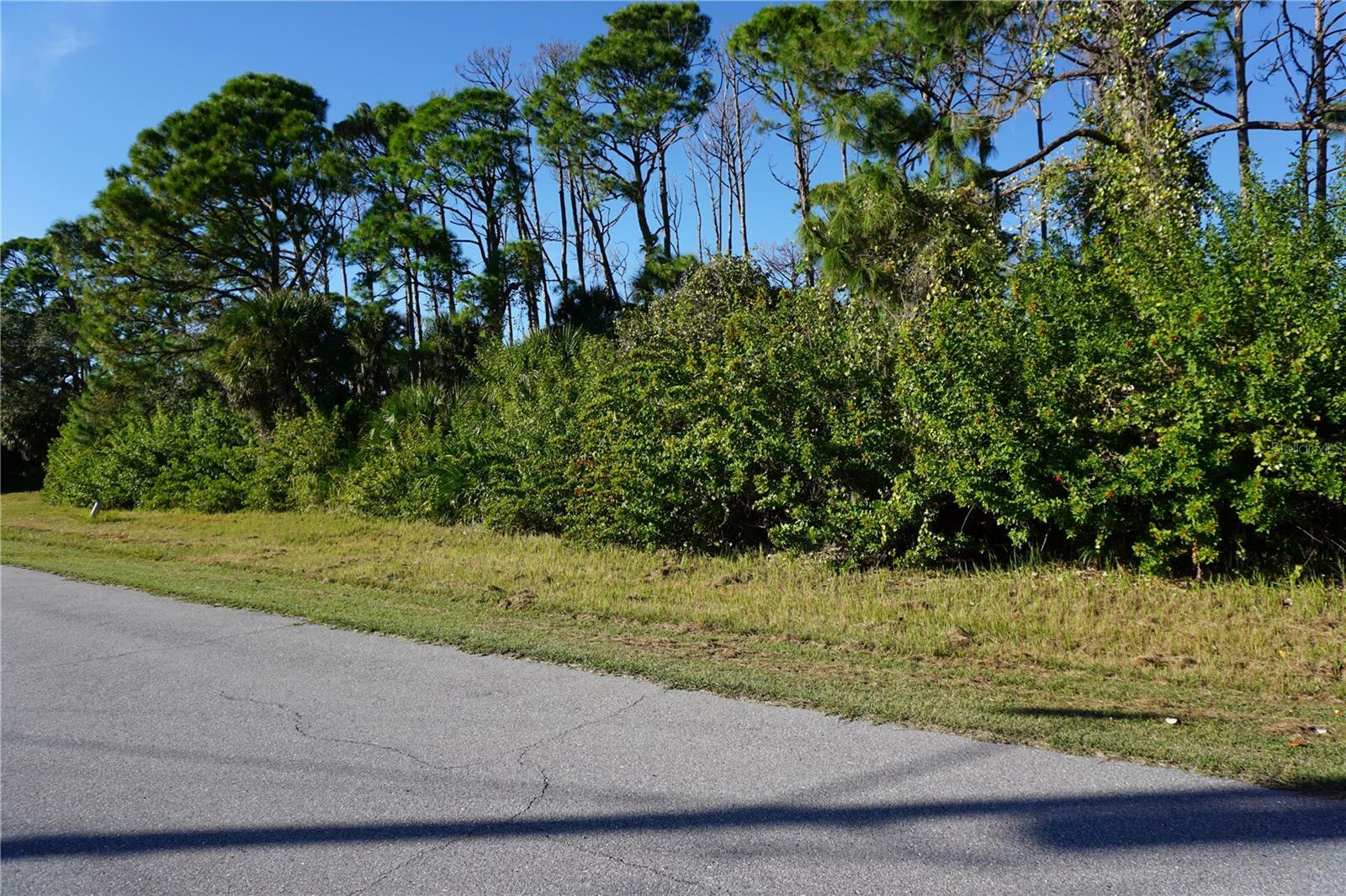 Property Photo:  108 Spur Drive  FL 33947 