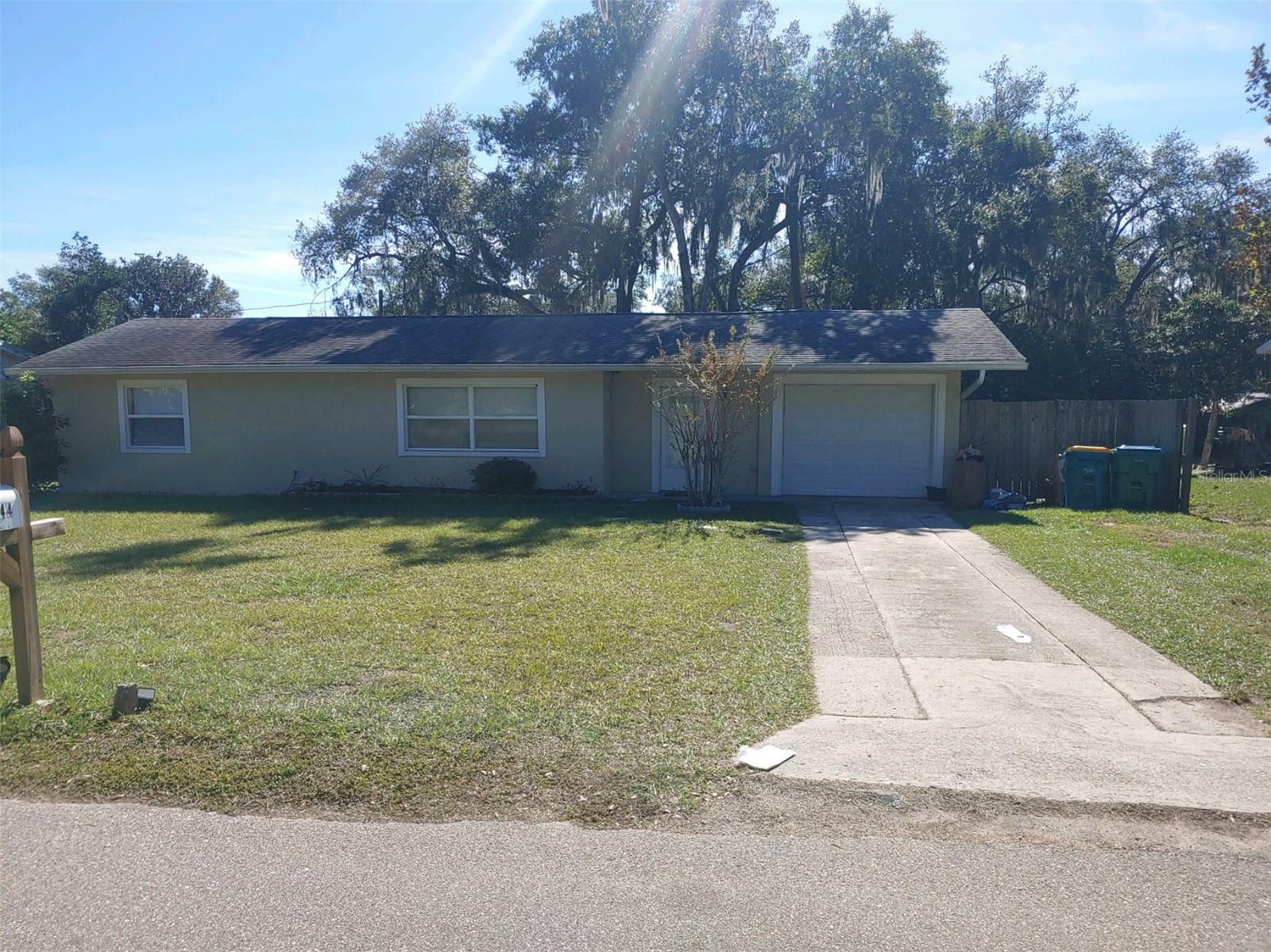 Property Photo:  1444 Cliff Avenue  FL 32726 