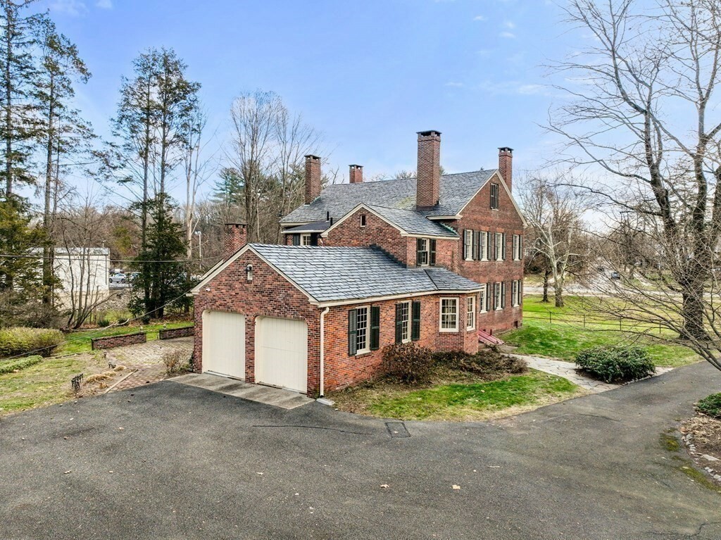 Property Photo: 418 Longmeadow St MA 01106