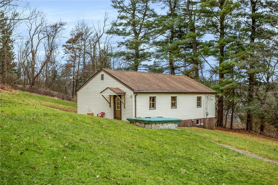 Property Photo: 5620 Community Center Drive PA 15044