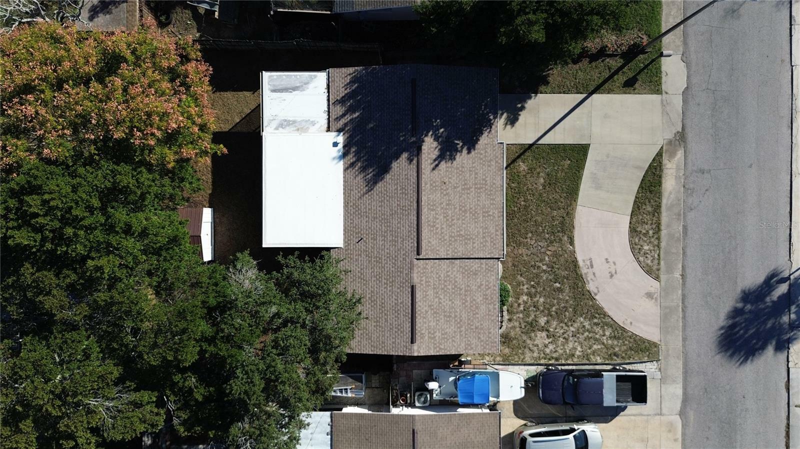 Property Photo: 7415 Neva Lane FL 34668