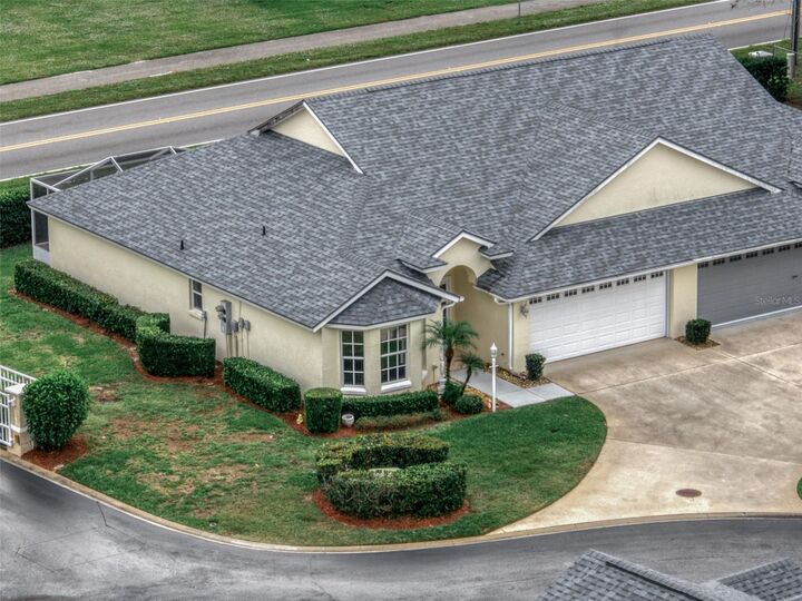 Property Photo:  2060 Ashley Oaks Circle  FL 33870 