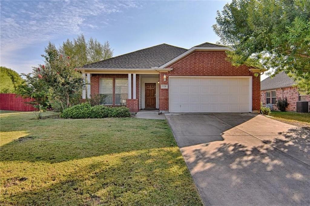 Property Photo:  118 Bear Trail  TX 75165 