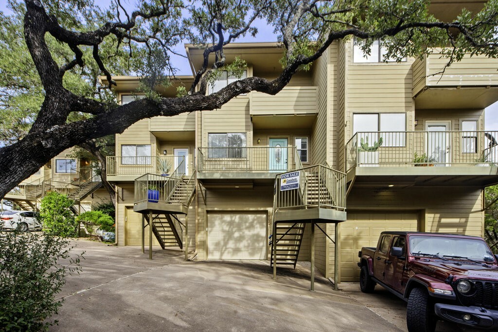 342 Harbor Drive  Spicewood TX 78669 photo