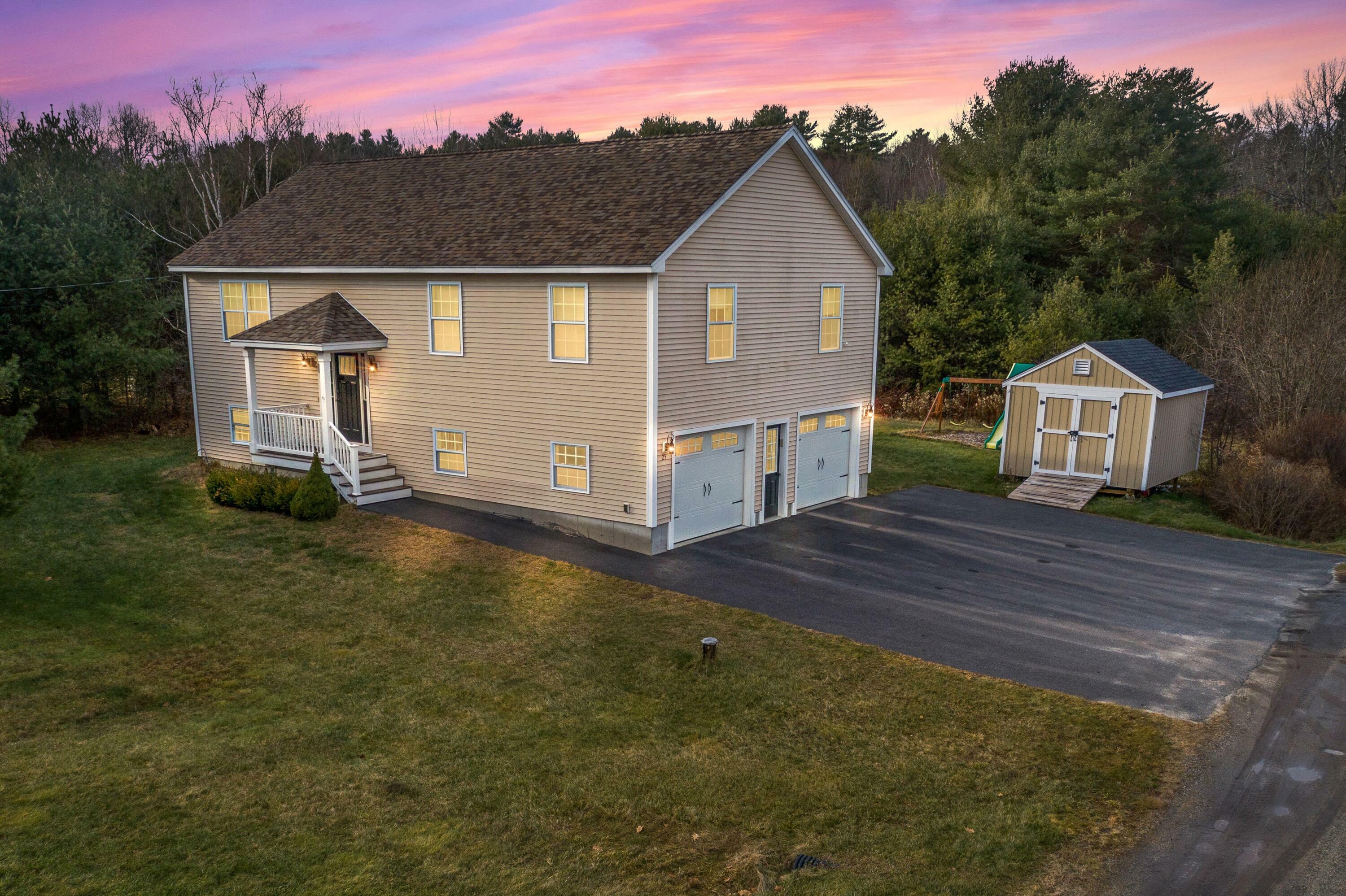 Property Photo: 25 Labrador Lane ME 04032