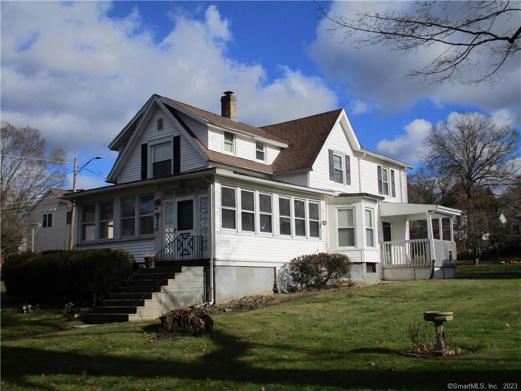 Property Photo:  820 Hanover Road  CT 06451 