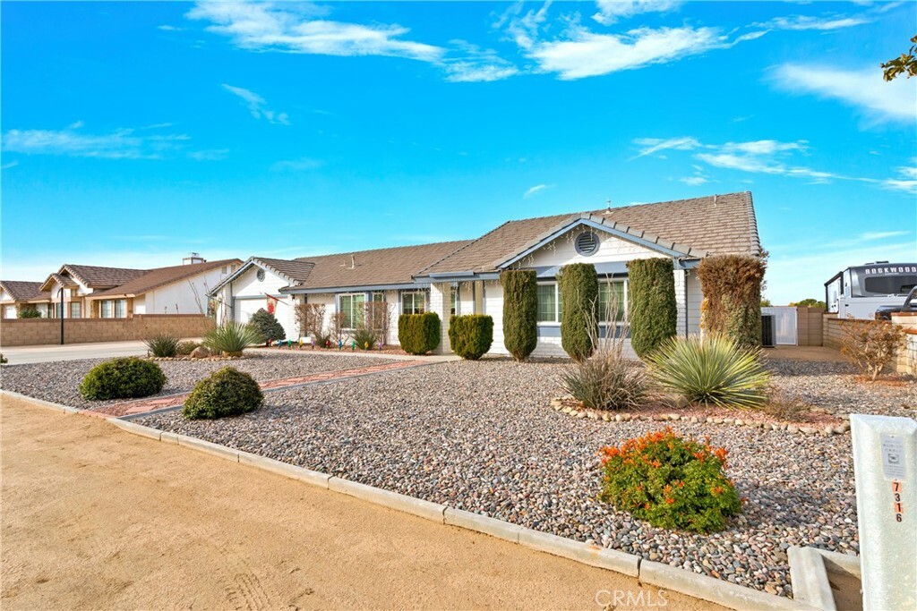 Property Photo:  13396 Ivanpah Road  CA 92308 