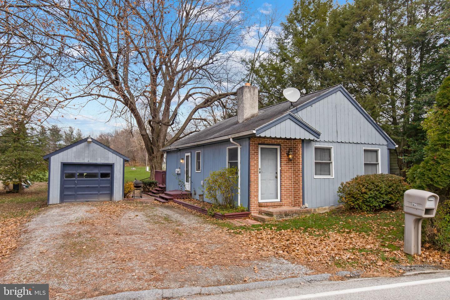 Property Photo: 711 Bean Hill Road PA 17603