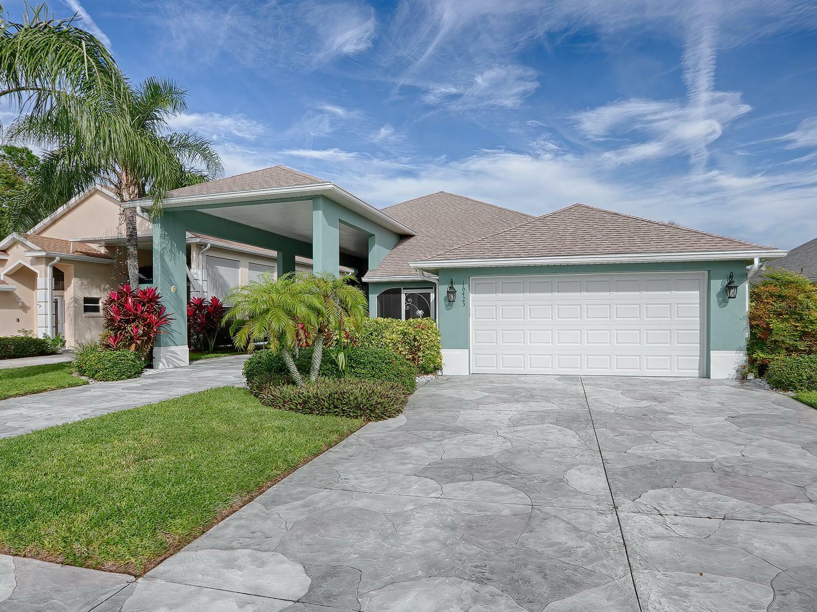 Property Photo:  16423 Citrus Parkway  FL 34714 