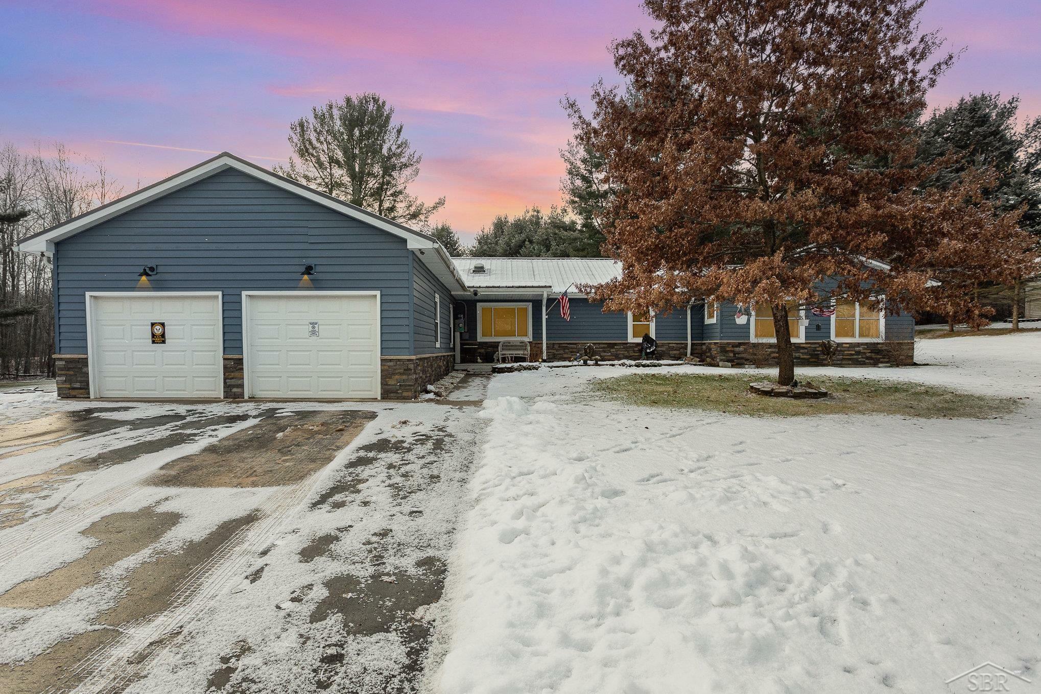 Property Photo:  4651 Wildwood  MI 48624 