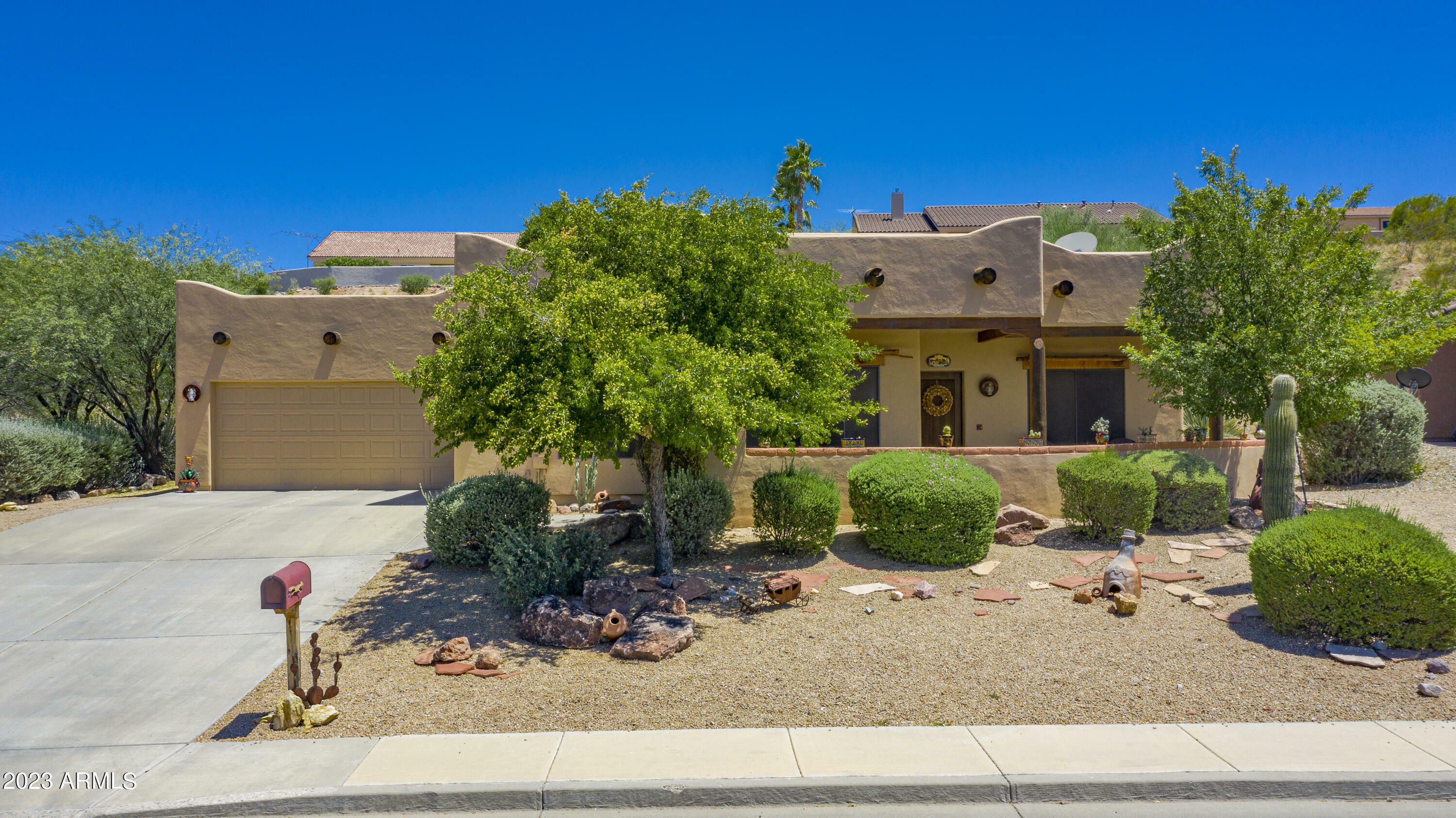 Property Photo: 625 S Lincoln Street AZ 85390