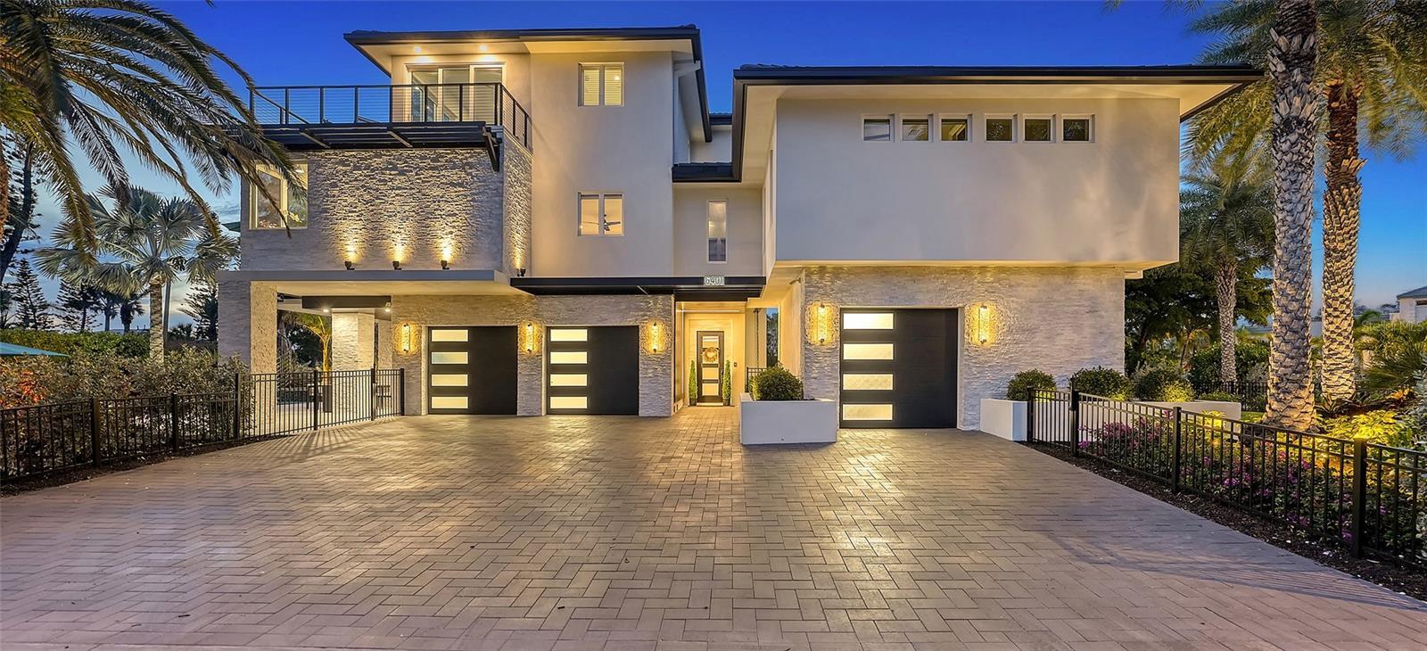 Property Photo: 6401 Gulf Of Mexico Drive FL 34228