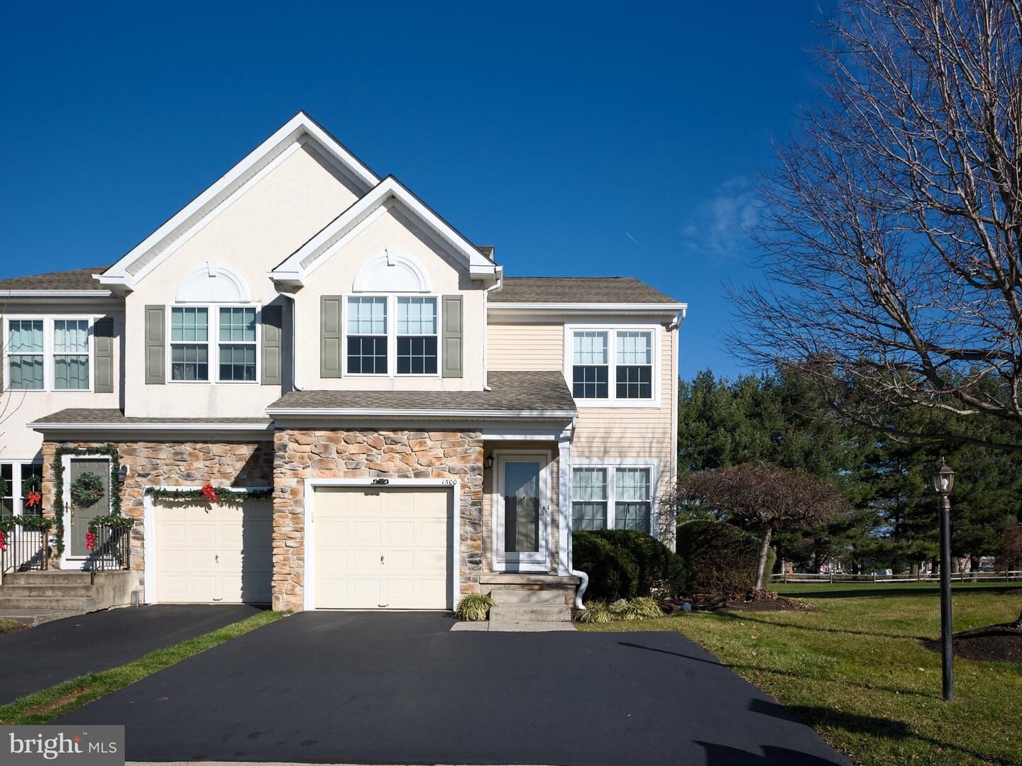 Property Photo: 1500 Sweetbriar Drive PA 18929