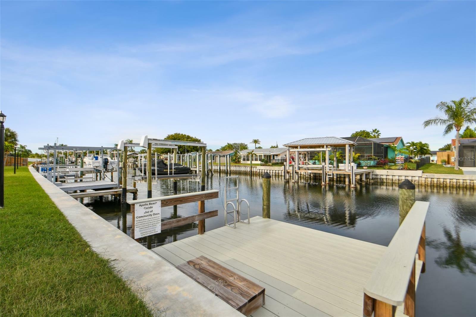 Property Photo:  1025 Apollo Beach Boulevard  FL 33572 