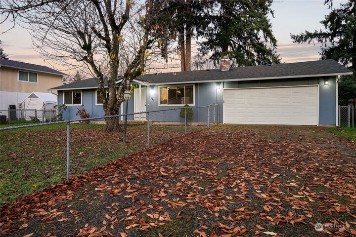 Property Photo: 22201 44th Avenue E WA 98387