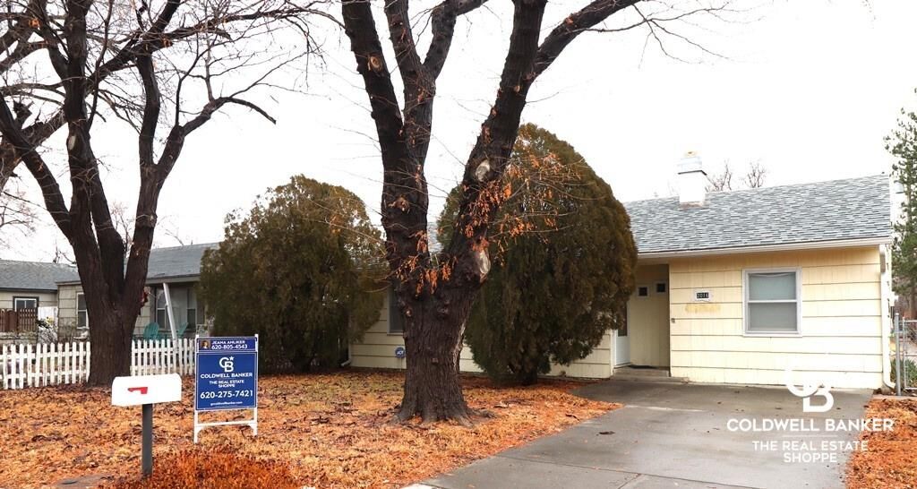 Property Photo: 2016 N 6th Street KS 67846