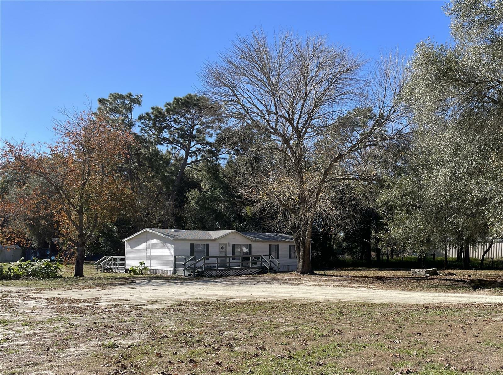 Property Photo:  8010 SE 123rd Lane  FL 34420 