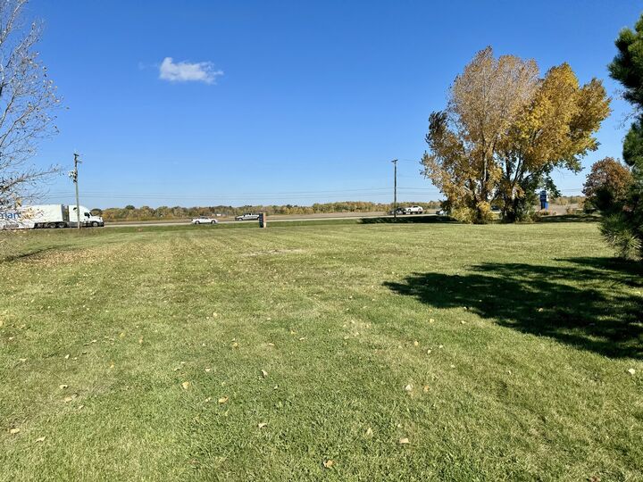 Property Photo:  2071 Wiesbrook Drive  IL 60543 