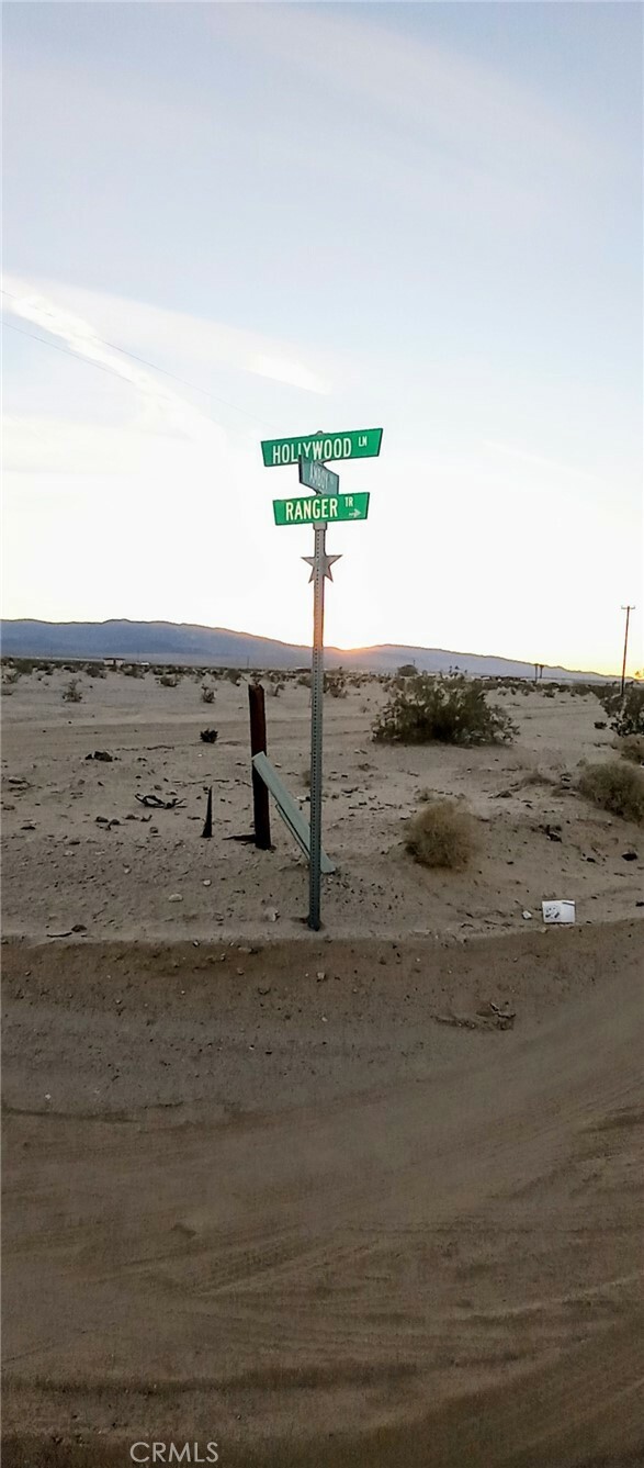 Property Photo:  1 Amboy Rd. Road  CA 92277 